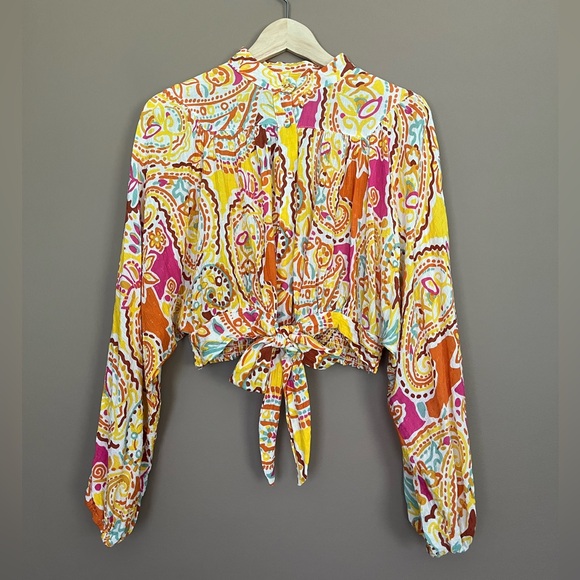 Rachel Zoe Tops - {Rachel Zoe} Long Dolman Sleeve Paisley Print Cropped Blouse - Womens Medium